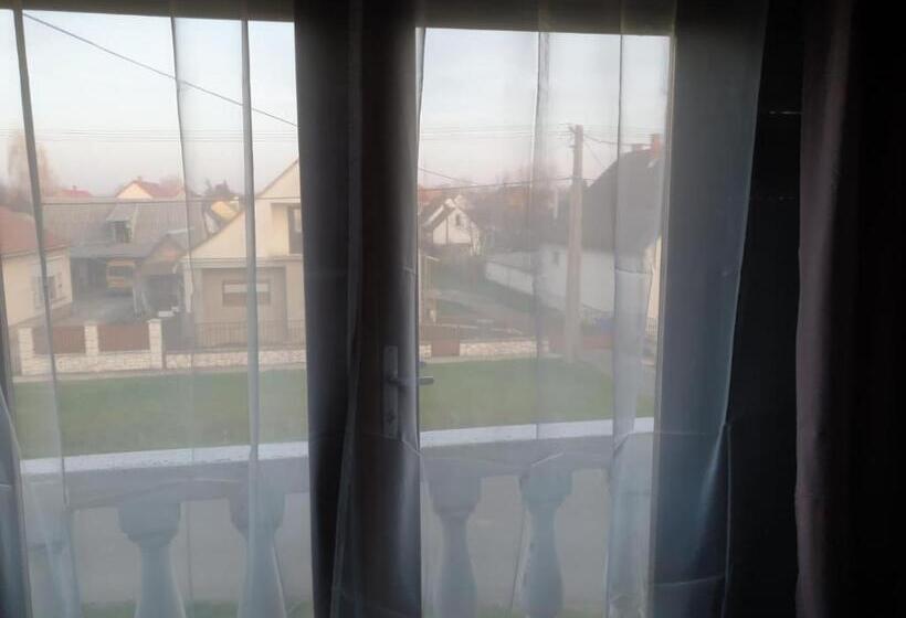 Апартаменты 1 Спальня, Apartment
