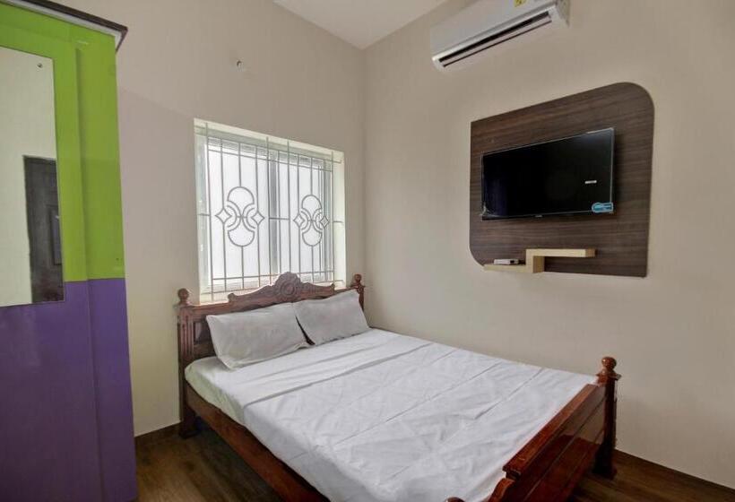Трехместный Номер Классика, Oyo 46100 Sri Angalaparameshwari Cottage