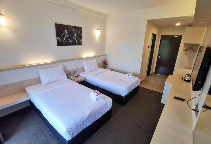 Номер Стандартный с Видом, Serdang Lake View Resort