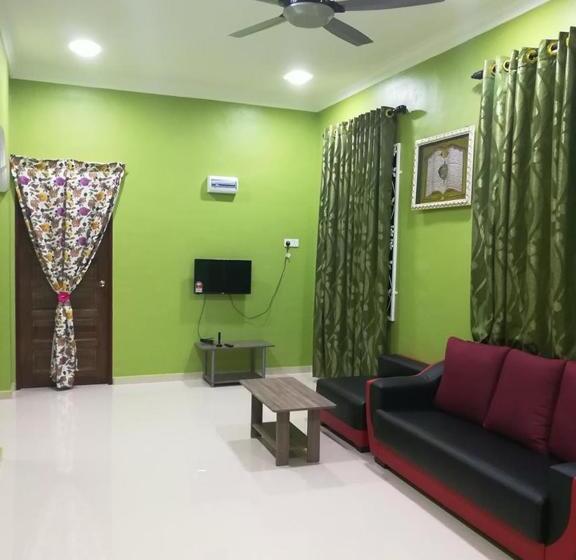 خانه 3 خوابه, Homestay Damai Yusmila