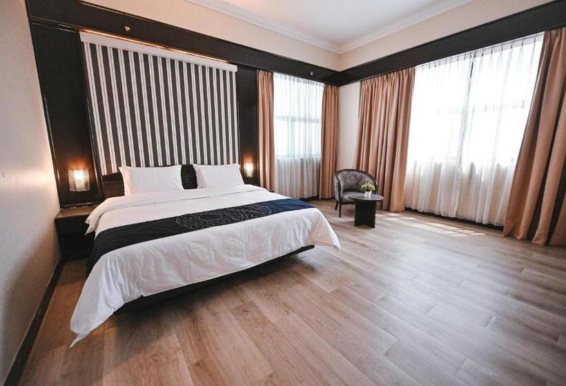 اتاق سوپریور با تخت بزرگ, Prime City Hotel Kluang