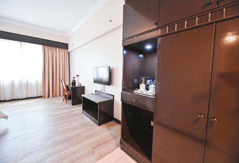 اتاق سوپریور با تخت بزرگ, Prime City Hotel Kluang