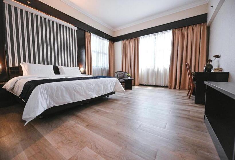 اتاق سوپریور با تخت بزرگ, Prime City Hotel Kluang