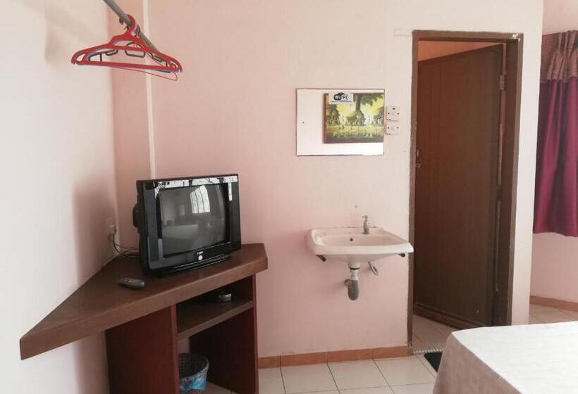 Номер Стандарт, New Budget Inn