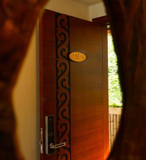 Номер Deluxe, Ridge Inn