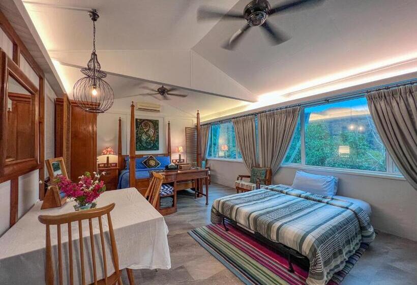 Четырехместный Номер Стандарт, Sinurambi Bed & Breakfast   Mills Residence