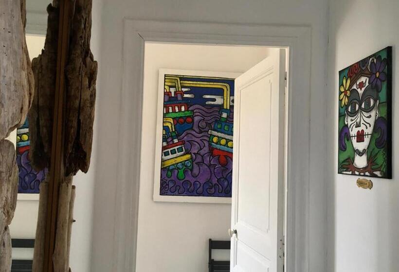 Люкс Семейный 2 Спальни, La Casa Deva   Maison D Artistes