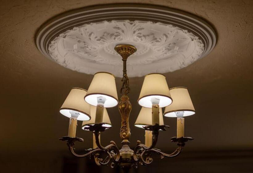 Номер Комфорт, Hôtel Saint Louis Chambres Et Appartement