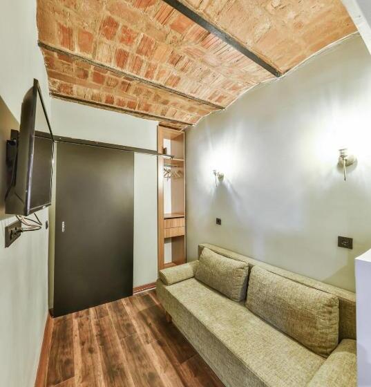 带1个卧室的公寓, Ongalata