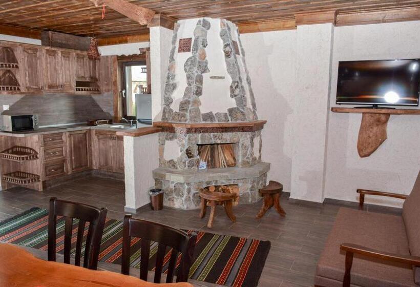 Дом 2 Спальни, Complex Starite Kashti