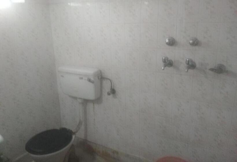 スタンダードルーム, Jwala Niketan Eco Homestay
