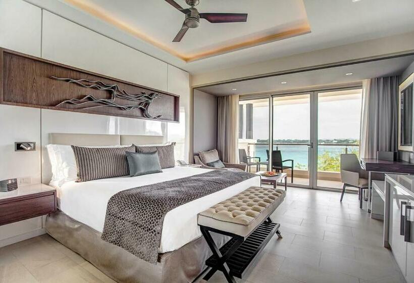 سوییت جونیور لوکس, Hideaway At Royalton Negril, An Autograph Collection Allinclusive Resort  Adults Only