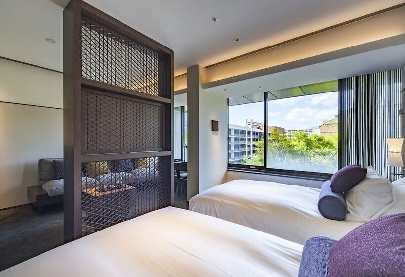 Номер Superior, Solaria Nishitetsu Hotel Kyoto Premier