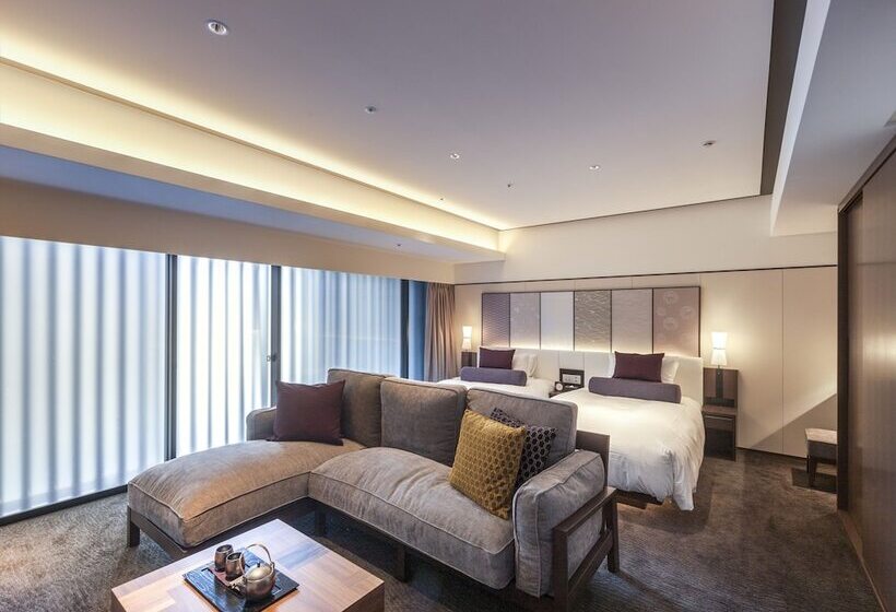 Номер Superior, Solaria Nishitetsu Hotel Kyoto Premier
