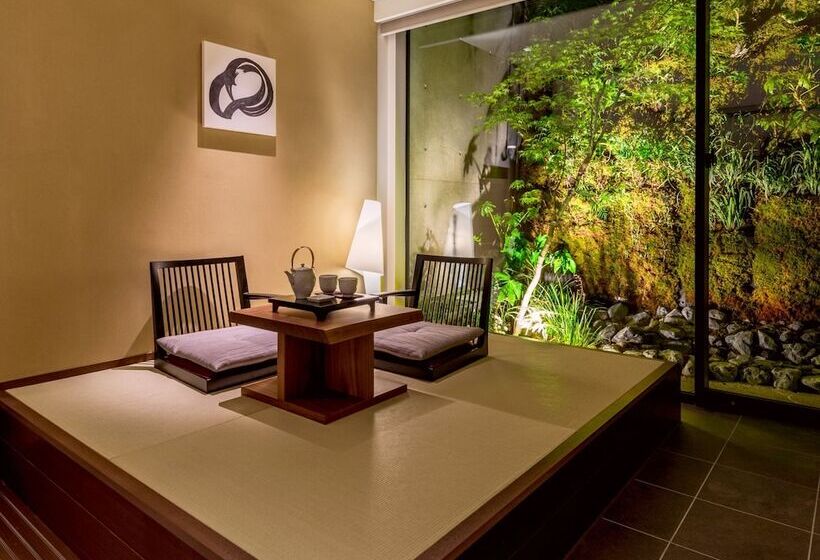 סוויטה נוף לגינה, Solaria Nishitetsu Hotel Kyoto Premier
