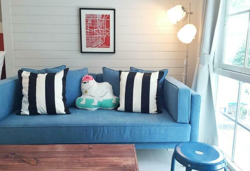 디럭스 방갈로, Zeaza Bungalow