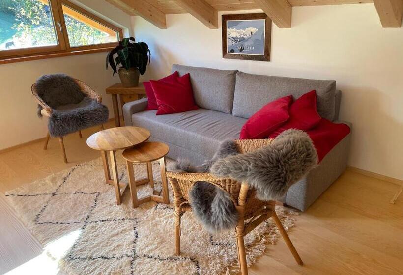 استودیوی استاندارد, Landlust Ischl