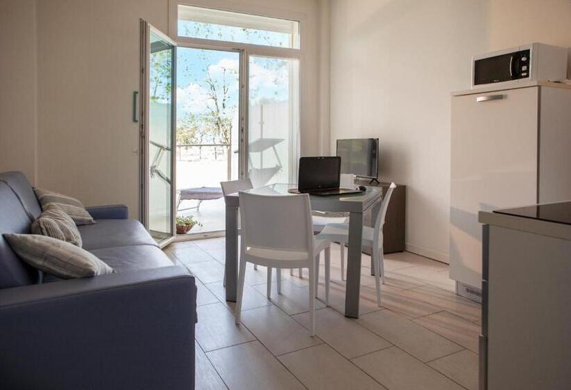 バルコニー付き１ベッドルームアパートメント, Residence Sunrise Cesenatico