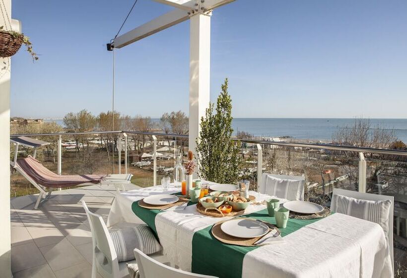 ペントハウス２ベッドルームアパート, Residence Sunrise Cesenatico