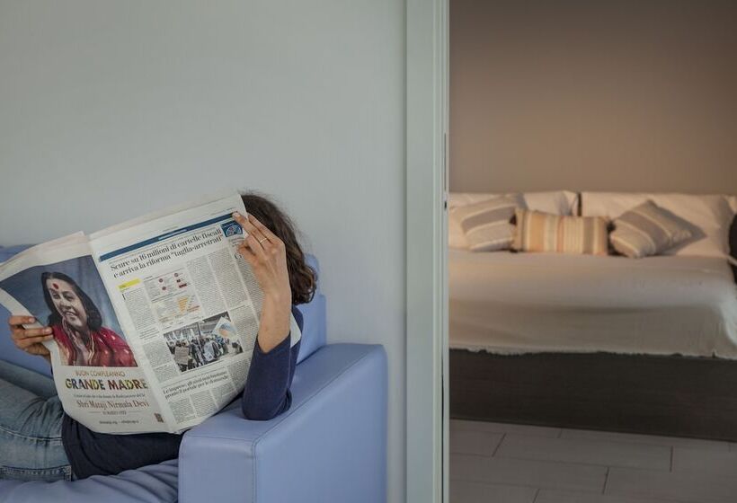 １ベッドルームペントハウスアパート, Residence Sunrise Cesenatico