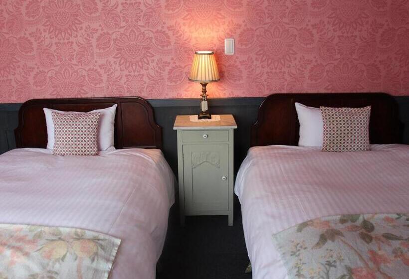 Deluxe Room Mountain View, Wellies