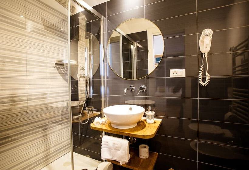 اتاق لوکس, Atmosfere Guest House  Cinque Terre E La Spezia