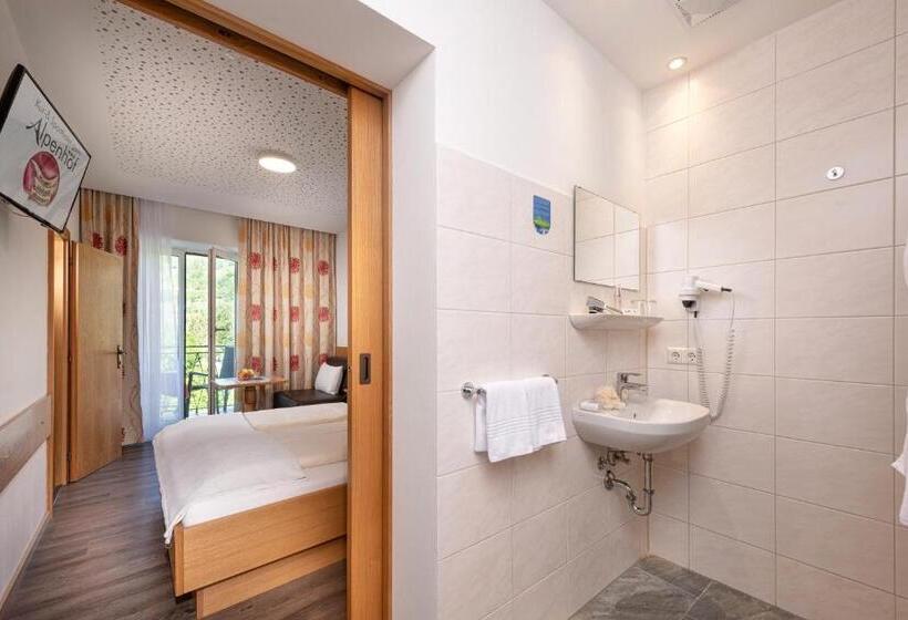 اتاق عادی, Alpenhof