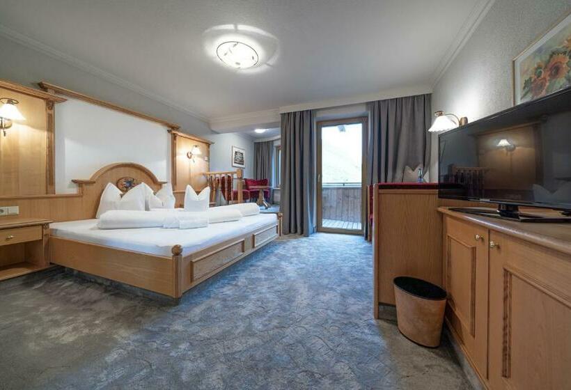 اتاق استاندارد با بالکن, Burghotel Alpenglühn