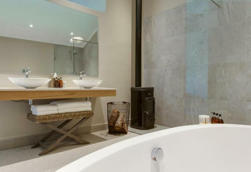 Люкс Классика, The Jordan Suites