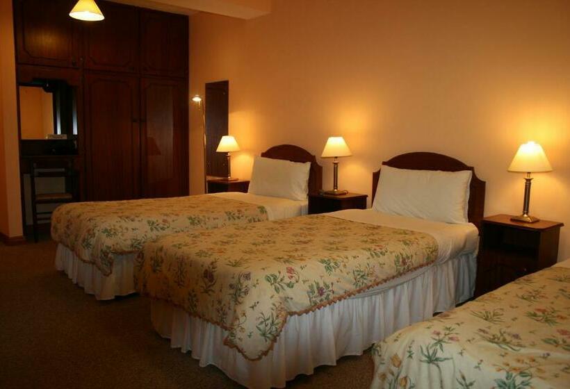 스탠다드 트리플 룸, Valley Lodge Room Only Guest House