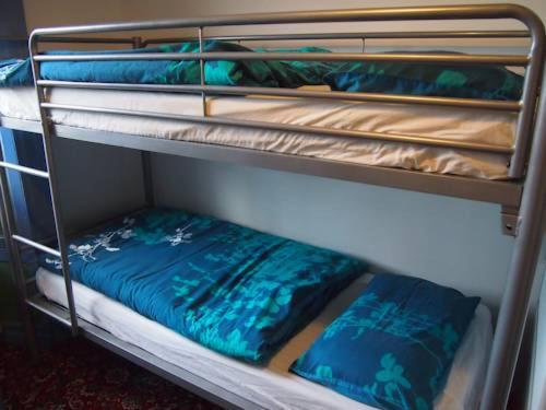 Четырехместный Номер Стандарт, Cashel Holiday Hostel