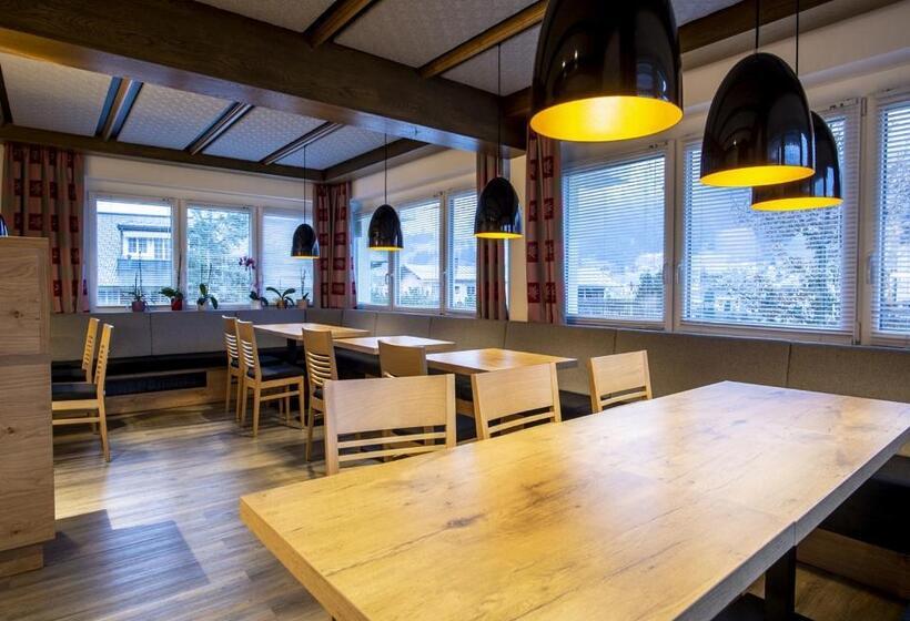 Номер Стандарт с Балконом, Gästehaus Boersch