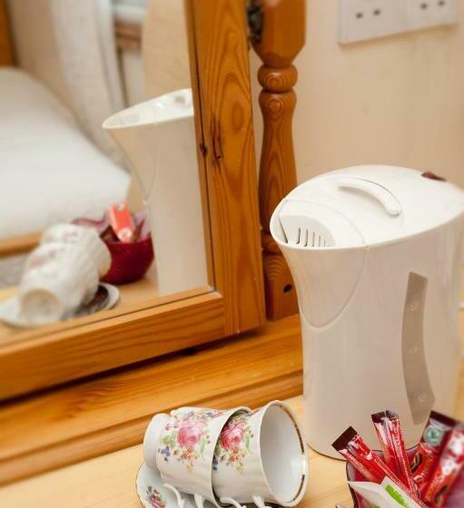 Номер Стандарт, Tower Lodge B&b
