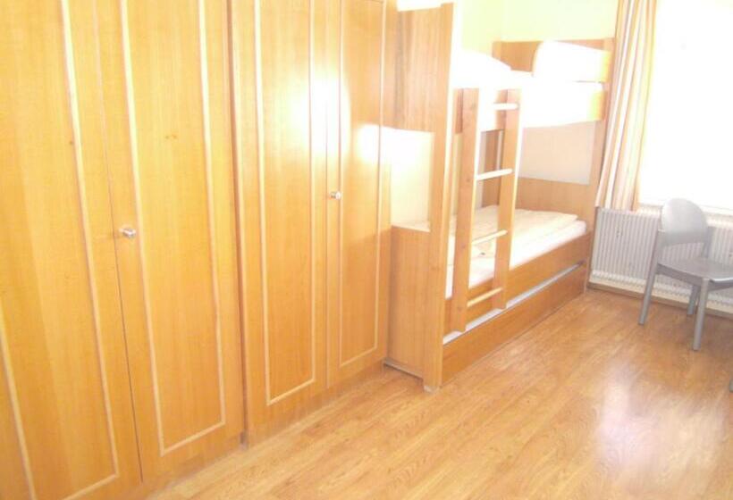 Кровать в Общей Комнате, Jugend  Und Familiengästehaus Heiligenblut