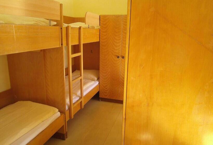 מיטה בחדר משותף, Jugend  Und Familiengästehaus Heiligenblut