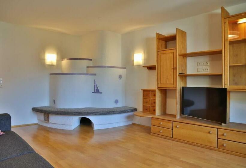 バルコニー付き１ベッドルームアパートメント, Alp Larain B&b
