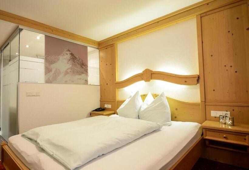 Номер Стандарт Вид на Горы, Alp Larain B&b