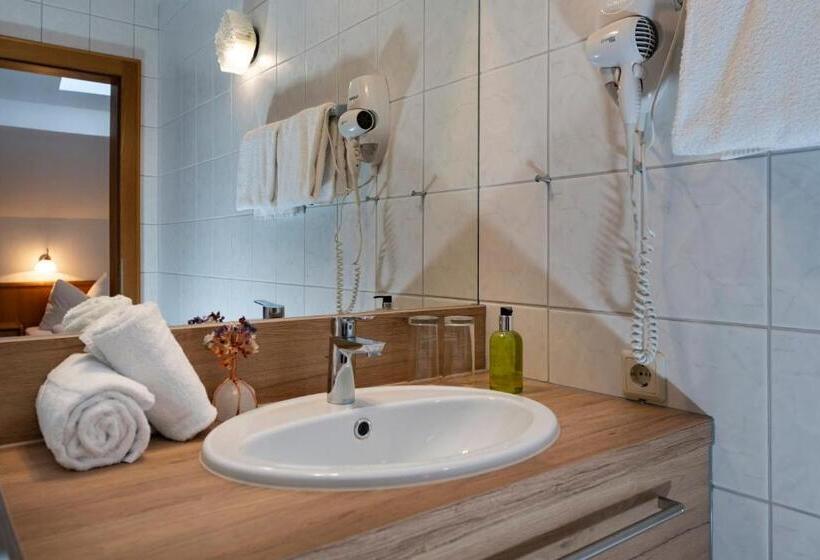 Номер Стандарт, Daskaiser   Dein Gartenhotel In Tirol