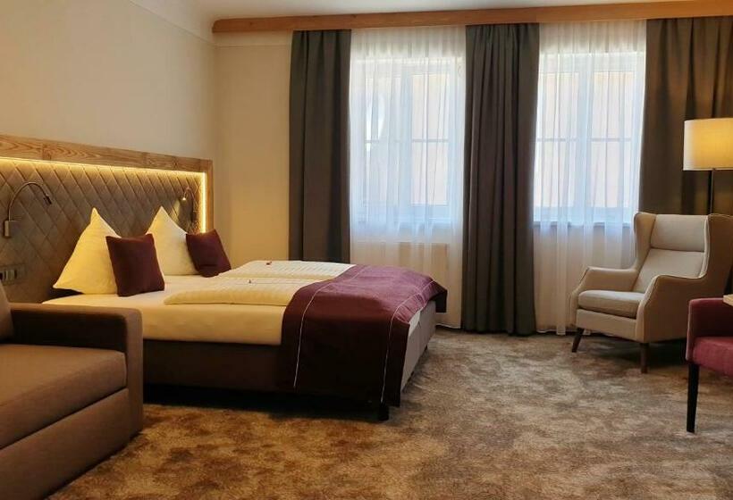 غرفة قياسية رباعية, Stegerbräu