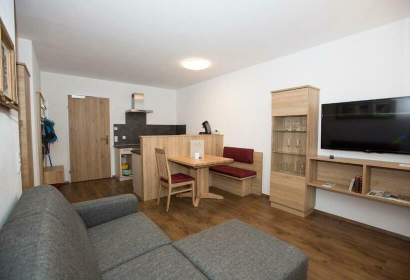 Апартаменты 1 Спальня, Regitnig   4 Sterne Hotel Und Chalets