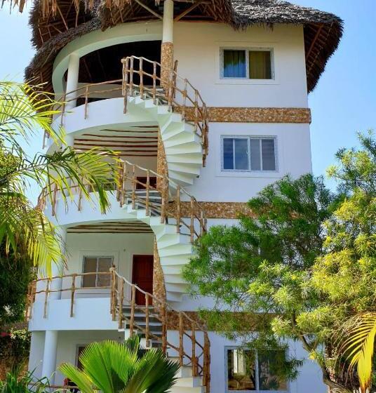 اتاق لوکس با تخت بزرگ, Simba House