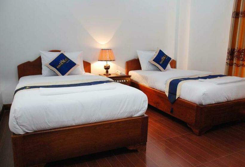 标准间, Emerald Bb Battambang