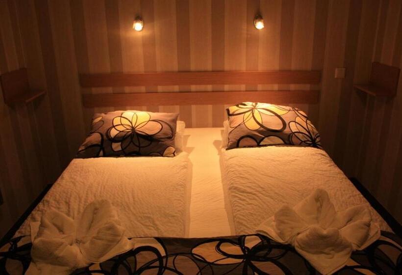 اتاق استاندارد با چشم‌انداز, Hótel Skógafoss By Ej Hotels