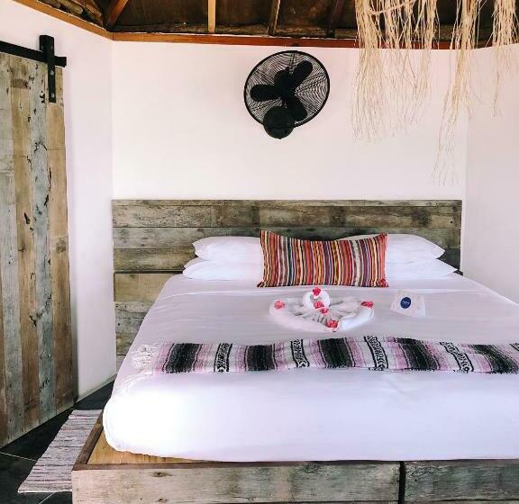 프리미엄 방갈로, Thatch Caye Resort A Muy'ono Resort