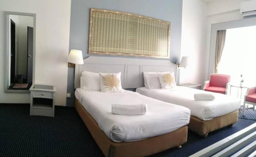 Люкс, Beachfront Sea View Penang