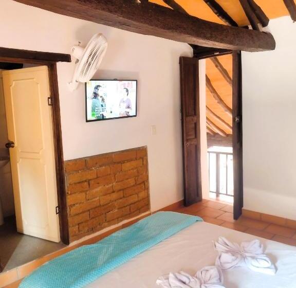 Номер Стандарт с Балконом, Hostel Chill Out San Gil