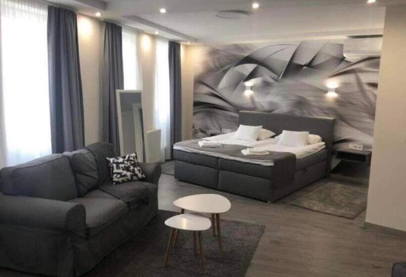 Люкс, Brill Hotel Békéscsaba
