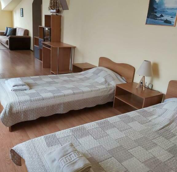 آپارتمان 2 خوابه, Guest Rooms Flirt