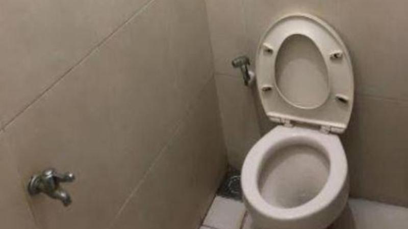 Cama em Quarto Compartilhado, Permata Indah Permai