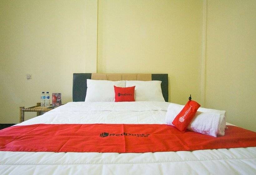 Номер Стандарт, Reddoorz @ Mawun Street Kuta